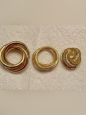 Scarf ring gold tone . Made in Germany.